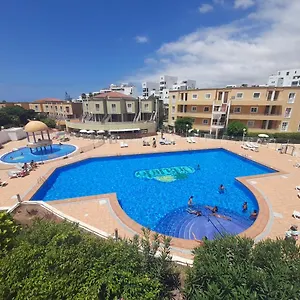 https://costa-adeje-attico-orlando.tenerifehoteles.net